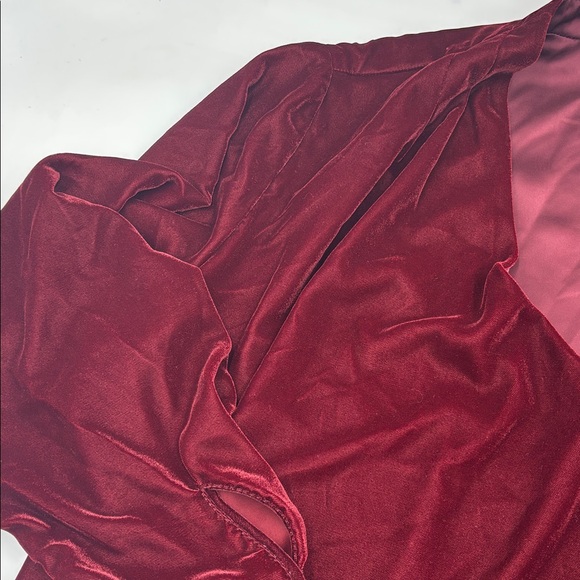 Lauren Ralph Lauren Pleated Velvet Surplice Blouse in Deep Rhodonite - Picture 3 of 7